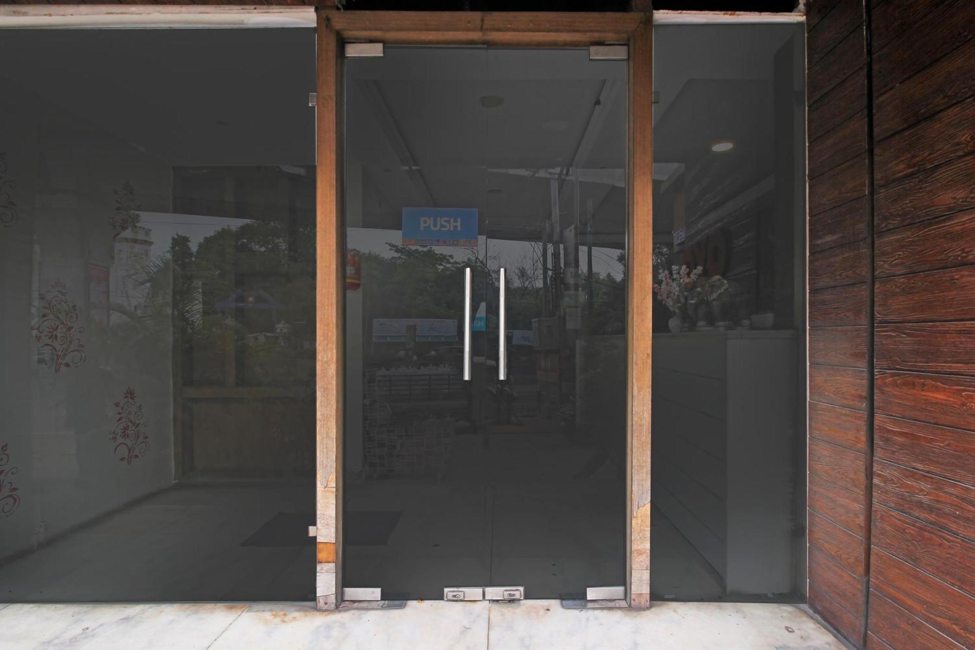 Hotel O Srujana Stay Inn Hyderabad Exterior photo
